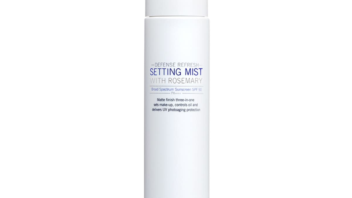 Ulasan Supergoop! Defense Refresh Setting Mist SPF 50